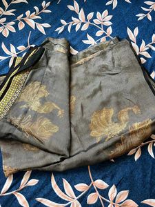 Elegant Grey Saree with Black Blouse