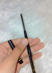 Maybelline Colossal Kajal super black