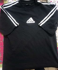 Black half T shirt in good condition