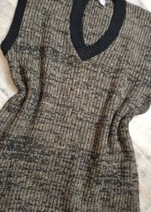 Cozy V-Neck Knit Tunic Top