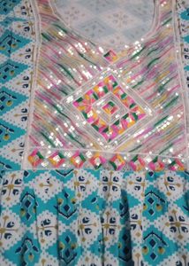 Kurti Top Round Shape
