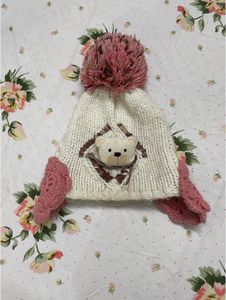 Combo Knitted Cap And Scarf