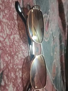 Classic Gold Frame Sunglasses