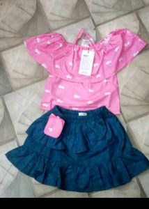 4-6 year Adorable Pink Cloud Print Top &amp; Skirt Set