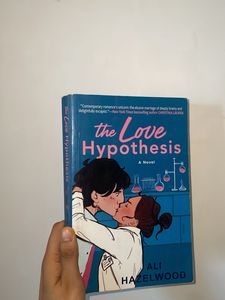The Love Hypothesis by Ali Hazelwood
