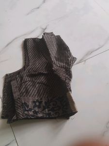 Saree   Blouse Readymade And Very Soft Sare