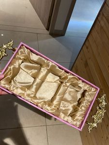 Elegant Pink Decorative Tray