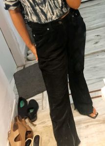 curduroy black jeans