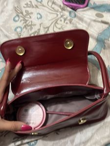 Chic Burgundy Patent Bow Clutch