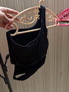 Stylish Black One-Shoulder Bodysuit