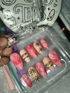 Navratri nail set