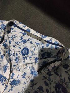 Zara Blue Floral Print Button-Up Top