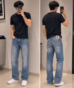 Light Wash Jeans