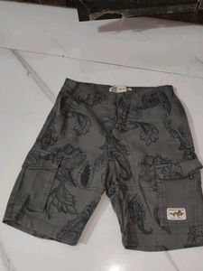 Men's Cargo Shorts with Paisley Print
