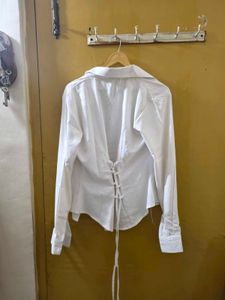 Chic White Long Sleeve Button-Up Shirt