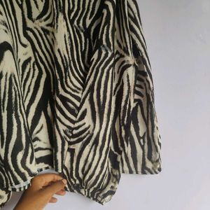 Zebra print Top