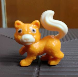 Set of 4 kinder Joy cute animal figurines