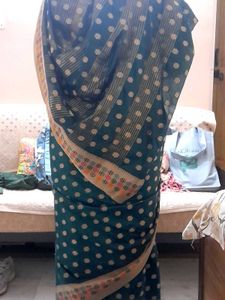 dark Green Silk Blend Saree with necklace