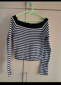 Striped Off-the-Shoulder Top✨