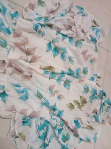 Chic Floral Print Dress