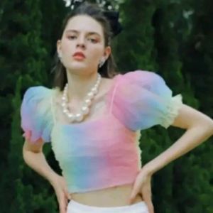 Pretty Graceful Women Top