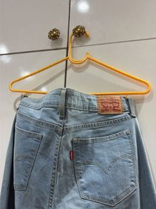 Light Blue Wash Levis Skinny Jeans