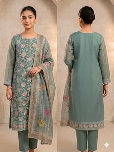 Floral Print and embroided Kurta Set
