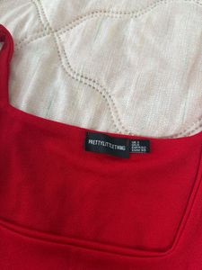 Red Square Neck Cropped Top