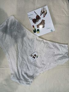 Comfortable🎁🆕 White Polka Dot Briefs