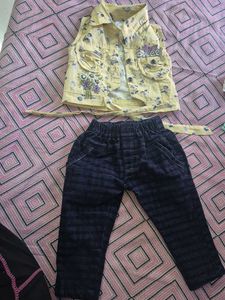 Cute Yellow Floral Vest & Dark Pants Set