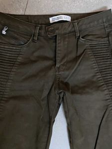 Zara Basic Stylish Women's Olive Green Moto Pants