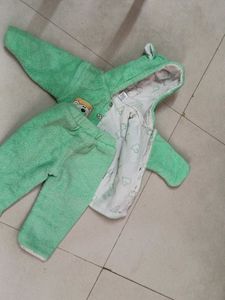 Cute Baby Green Bear Print Outfit