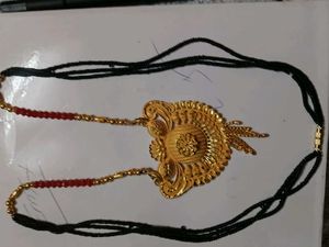 Elegant Gold-Plated Necklace