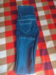 Skinny / stretchable jeans