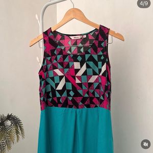 Geometric Print Maxi Dress
