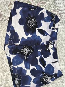 ONLY blue White Shorts