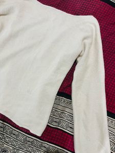 White Casual Knit Top