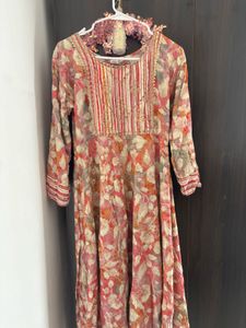 Floral Print Kurta with free pants