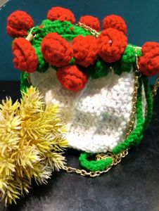 Crocheted Rose Flower Pot