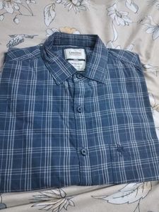 Men's Blue Plaid Button-Up Shirt