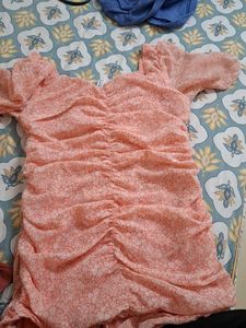 Chic Ruched Floral Print Top