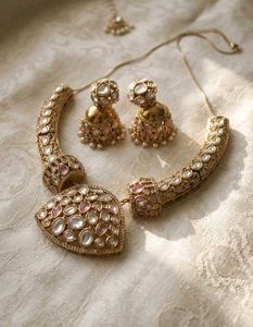 Elegant Necklace and Earring Set