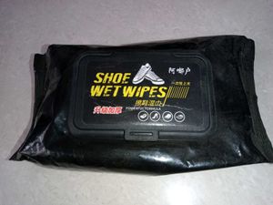SHOE SHINE WIPES