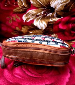 Heart-Shaped Crossbody Bag