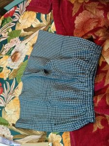3 Checked Shorts