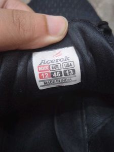 Black Acerok Sneakers