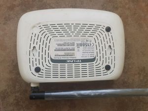 TP Link WIFI Modem - With Lan Cables