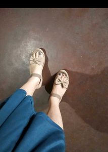 used Cute Bow Sandals for Women