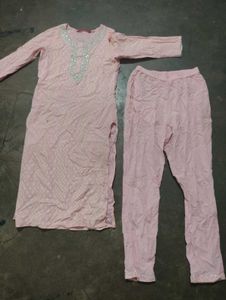Elegant Pink Embroidered Kurta Set