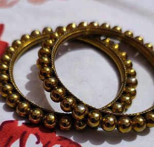 Traditional Gold Tone Beaded Bangles(2.6)